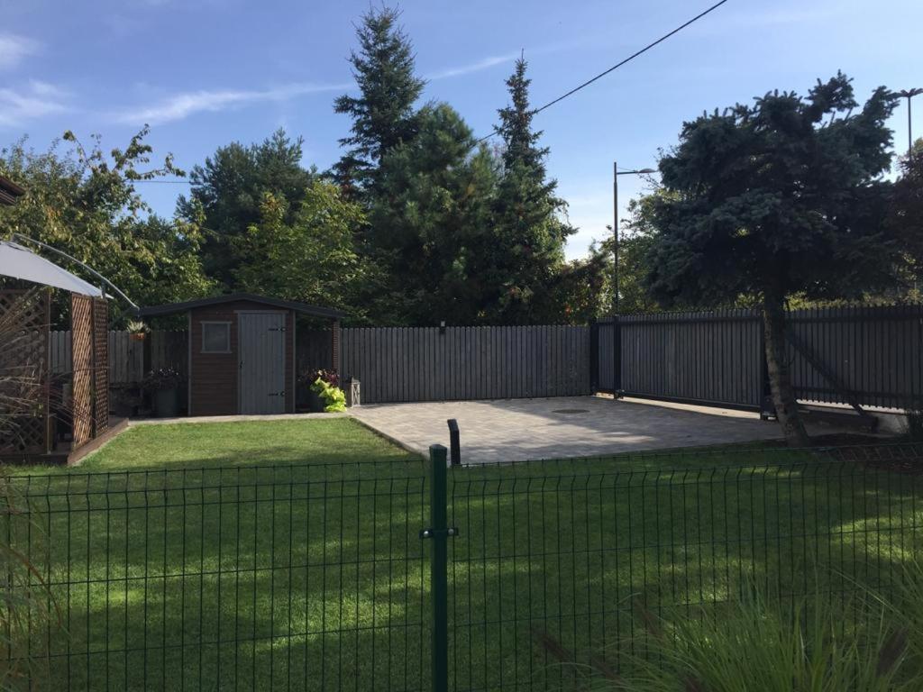 Apartament Mlociny ワルシャワ エクステリア 写真